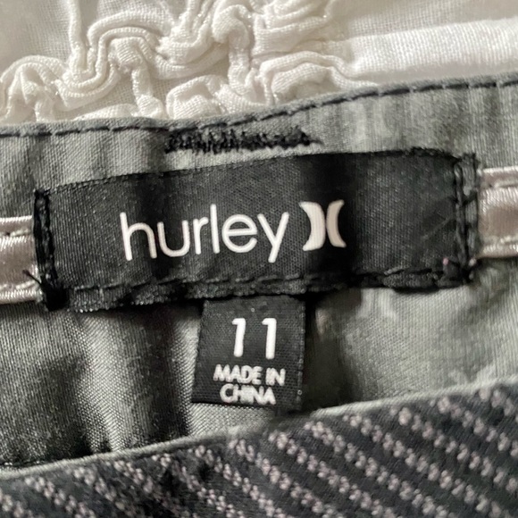 Hurley striped navy shorts. Size medium women’s, size 11 girls - Picture 2 of 3